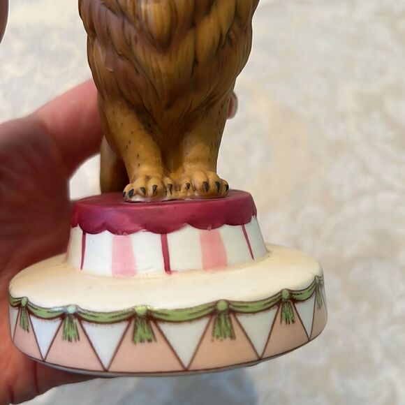 Vintage Wallace Berrie 1983 porcelain #9608 Lion no chips cracks or fading EVC - Picture 7 of 11